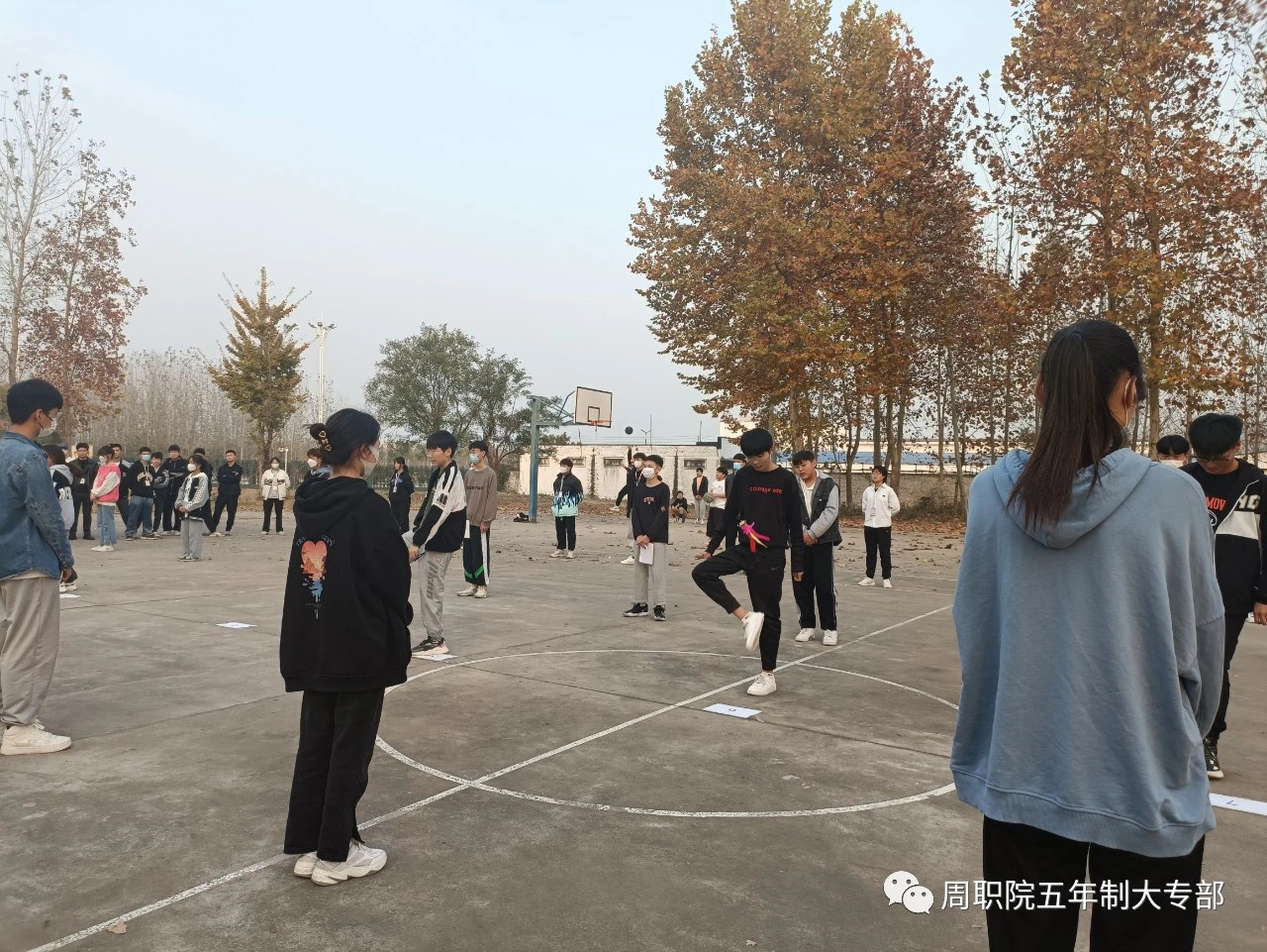 谈球吧app下载