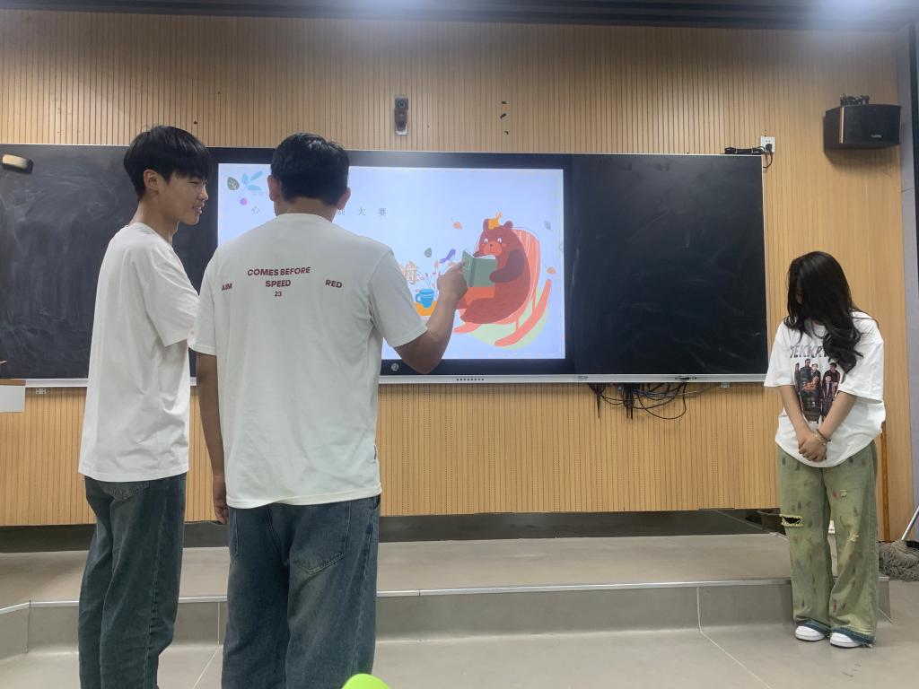 谈球吧app下载