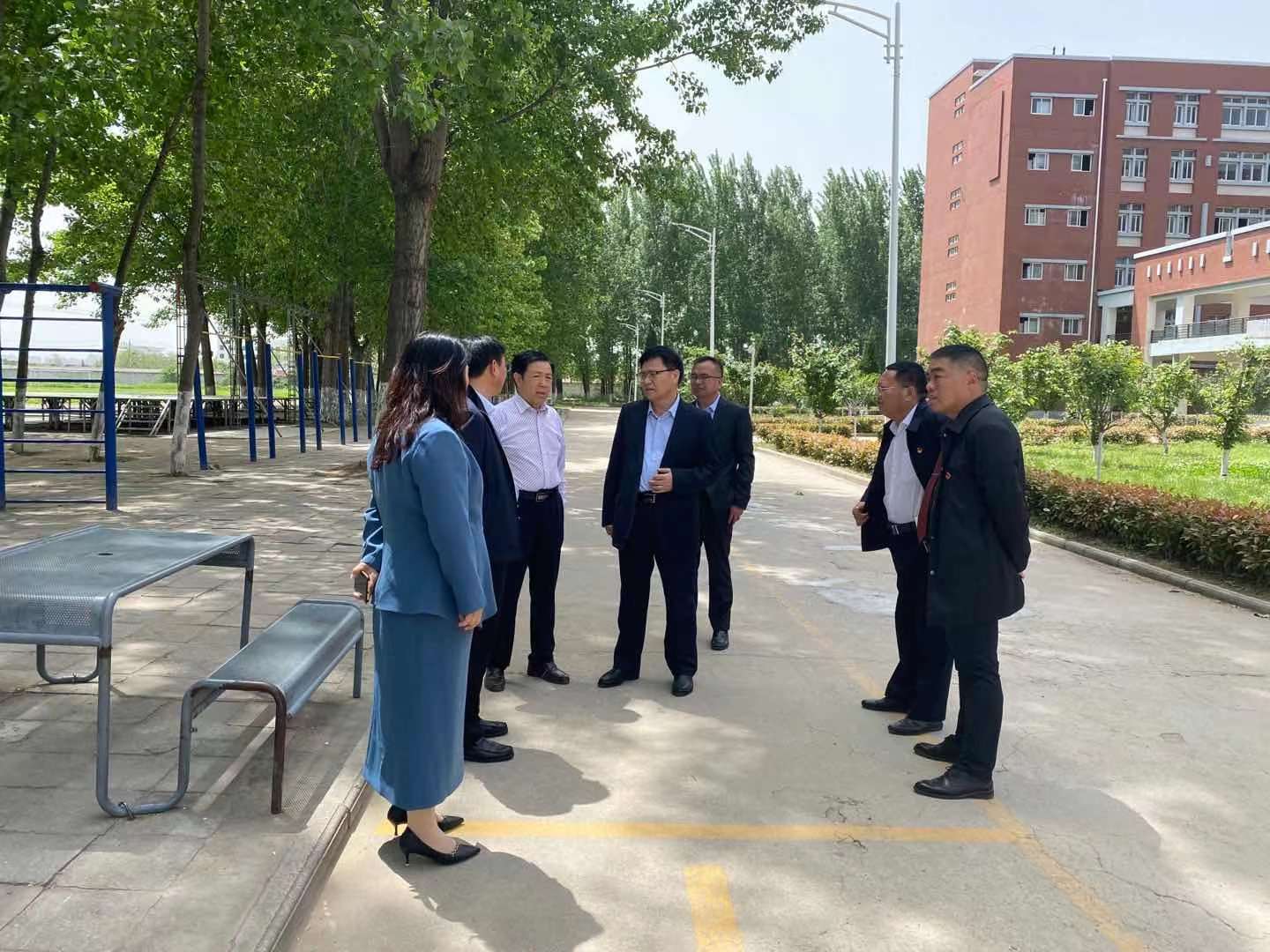 谈球吧app下载