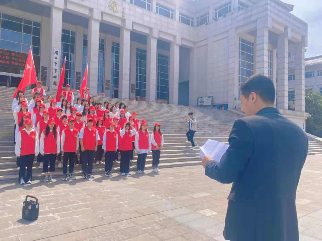 谈球吧app下载