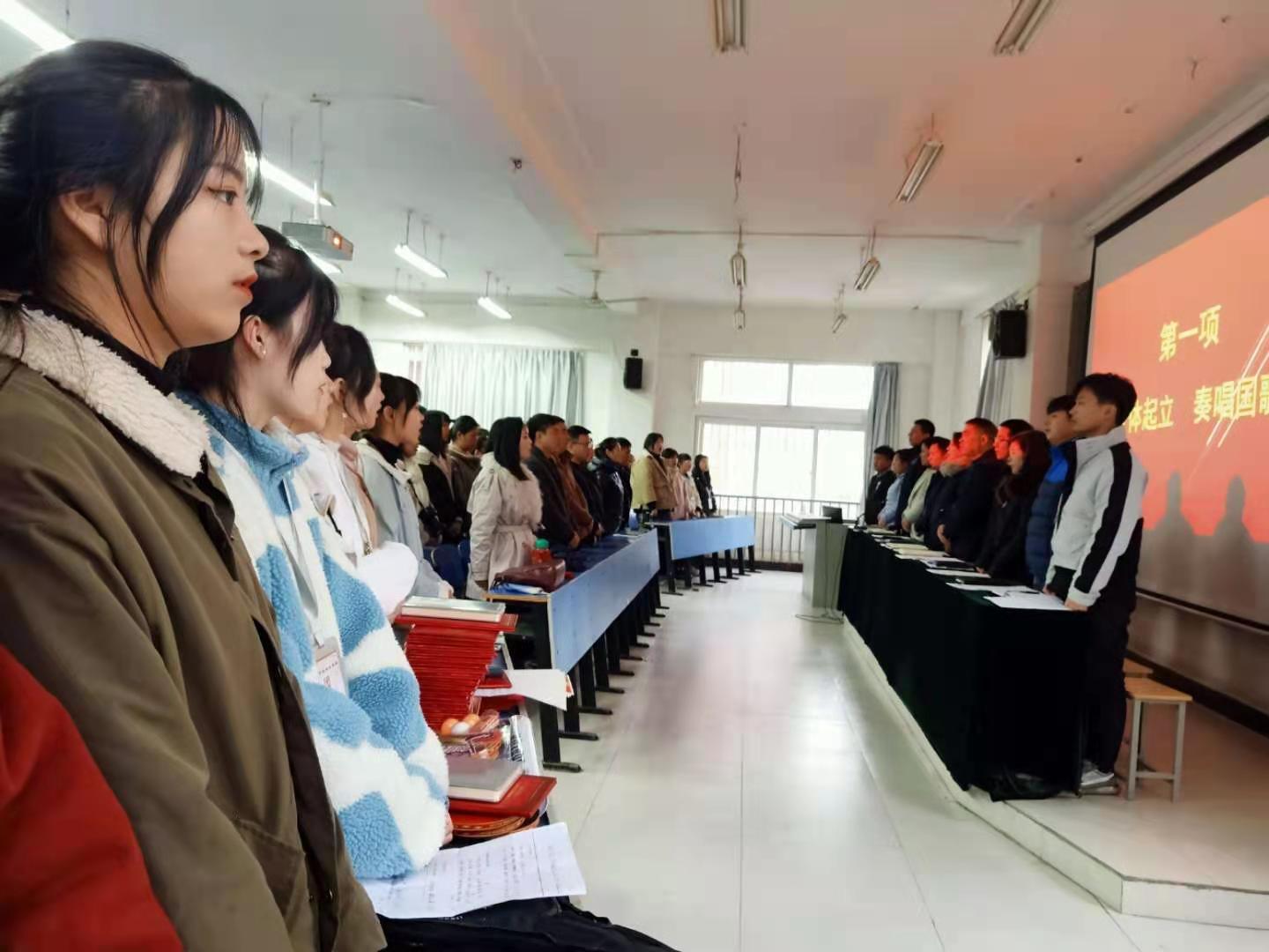 谈球吧app下载
