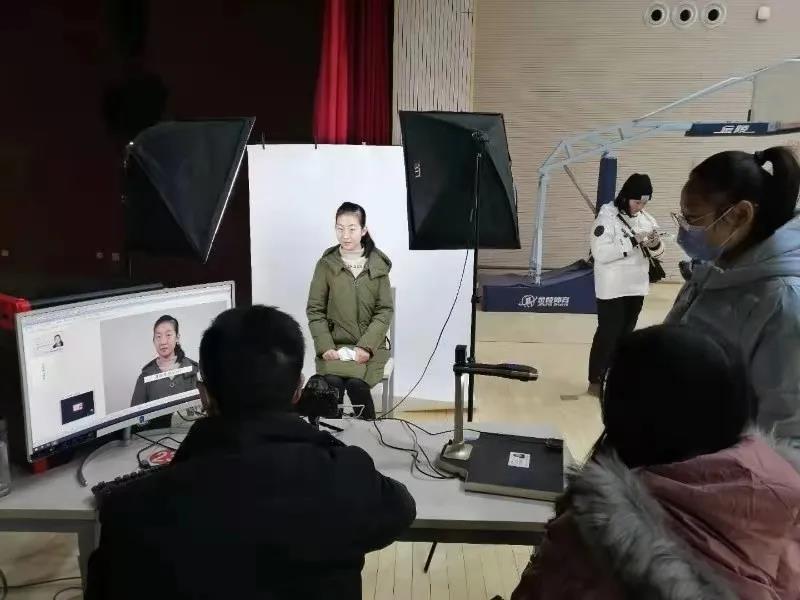 谈球吧app下载